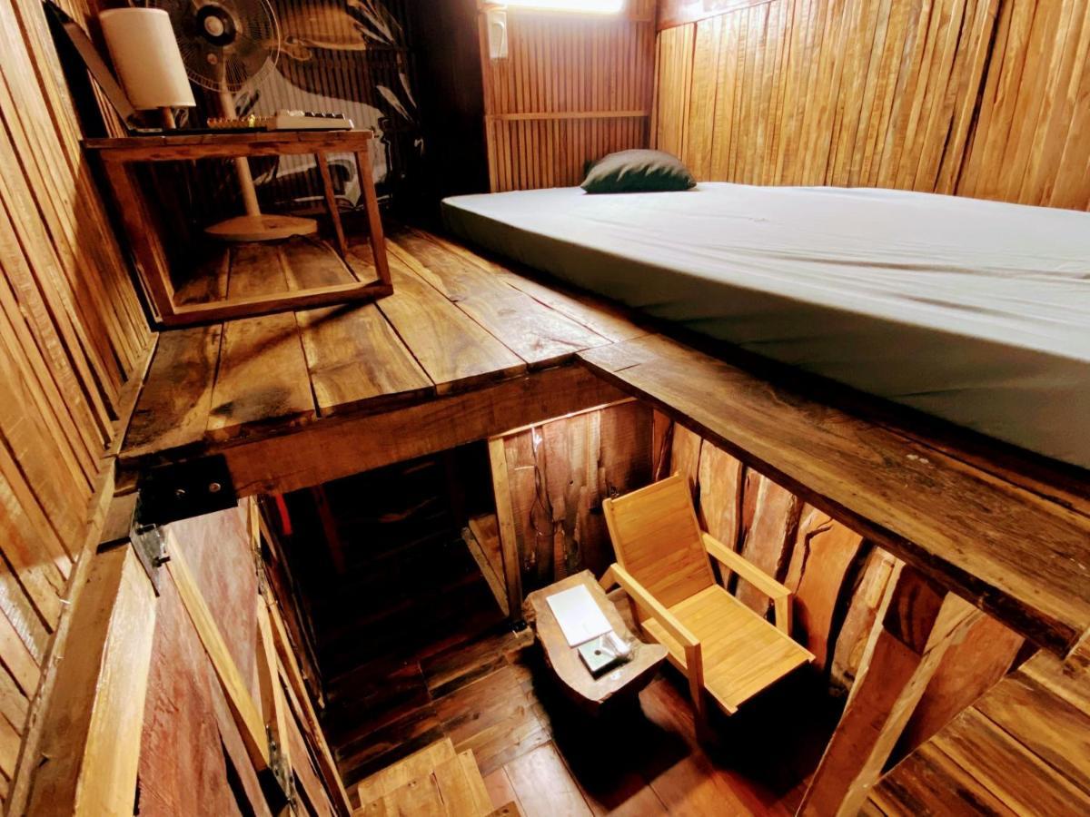 The Gk House Hostel, Ecolliving, Central City, Natural Wooden, Chill View Rooftop, Restaurant And Cocktail Bar TP. Hồ Chí Minh Ngoại thất bức ảnh