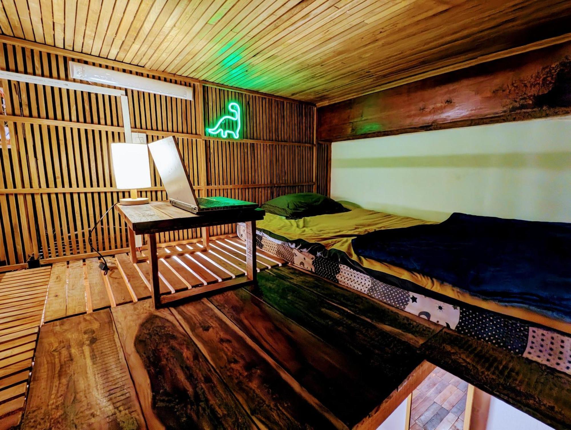 The Gk House Hostel, Ecolliving, Central City, Natural Wooden, Chill View Rooftop, Restaurant And Cocktail Bar TP. Hồ Chí Minh Ngoại thất bức ảnh