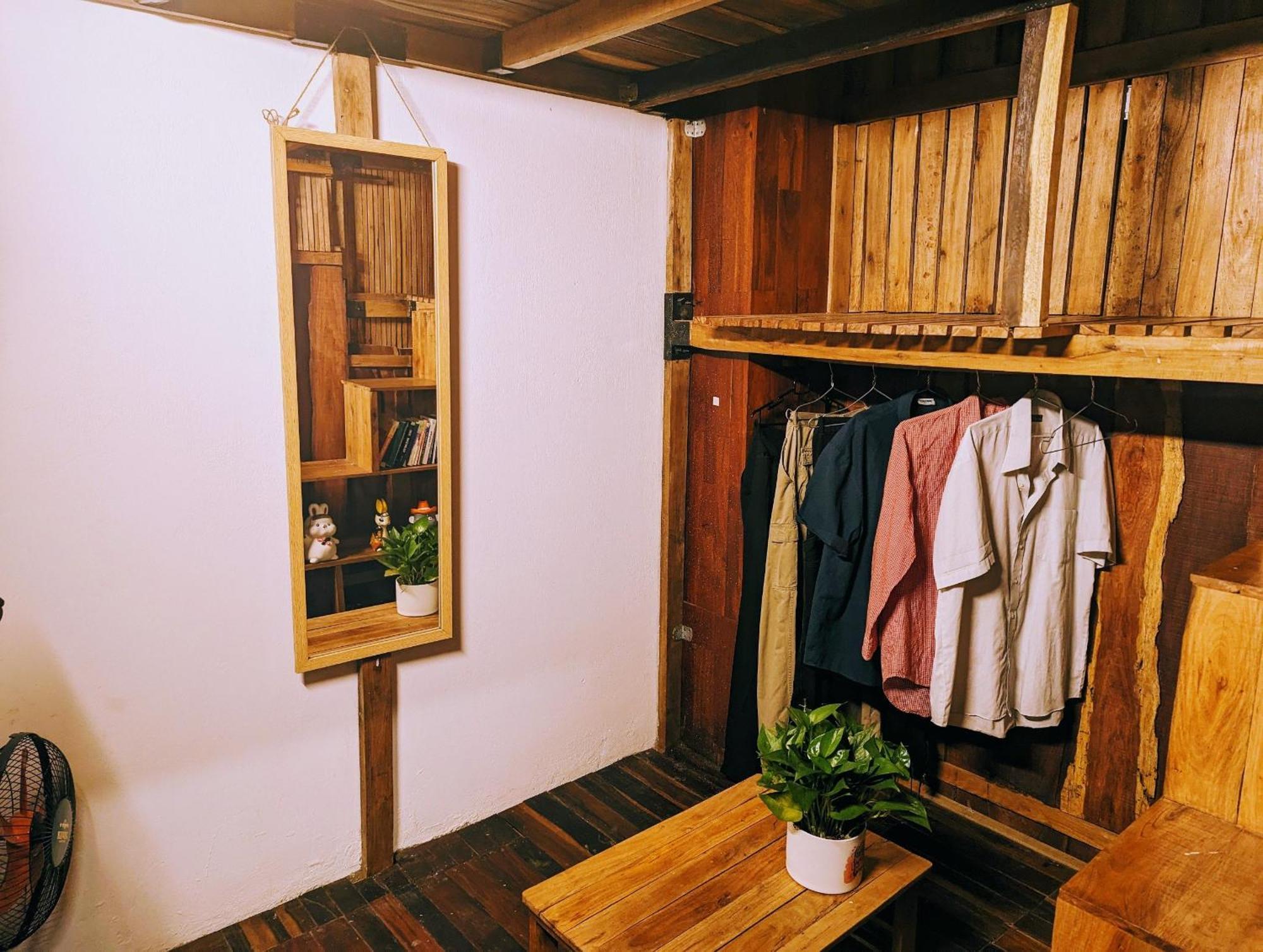 The Gk House Hostel, Ecolliving, Central City, Natural Wooden, Chill View Rooftop, Restaurant And Cocktail Bar TP. Hồ Chí Minh Ngoại thất bức ảnh