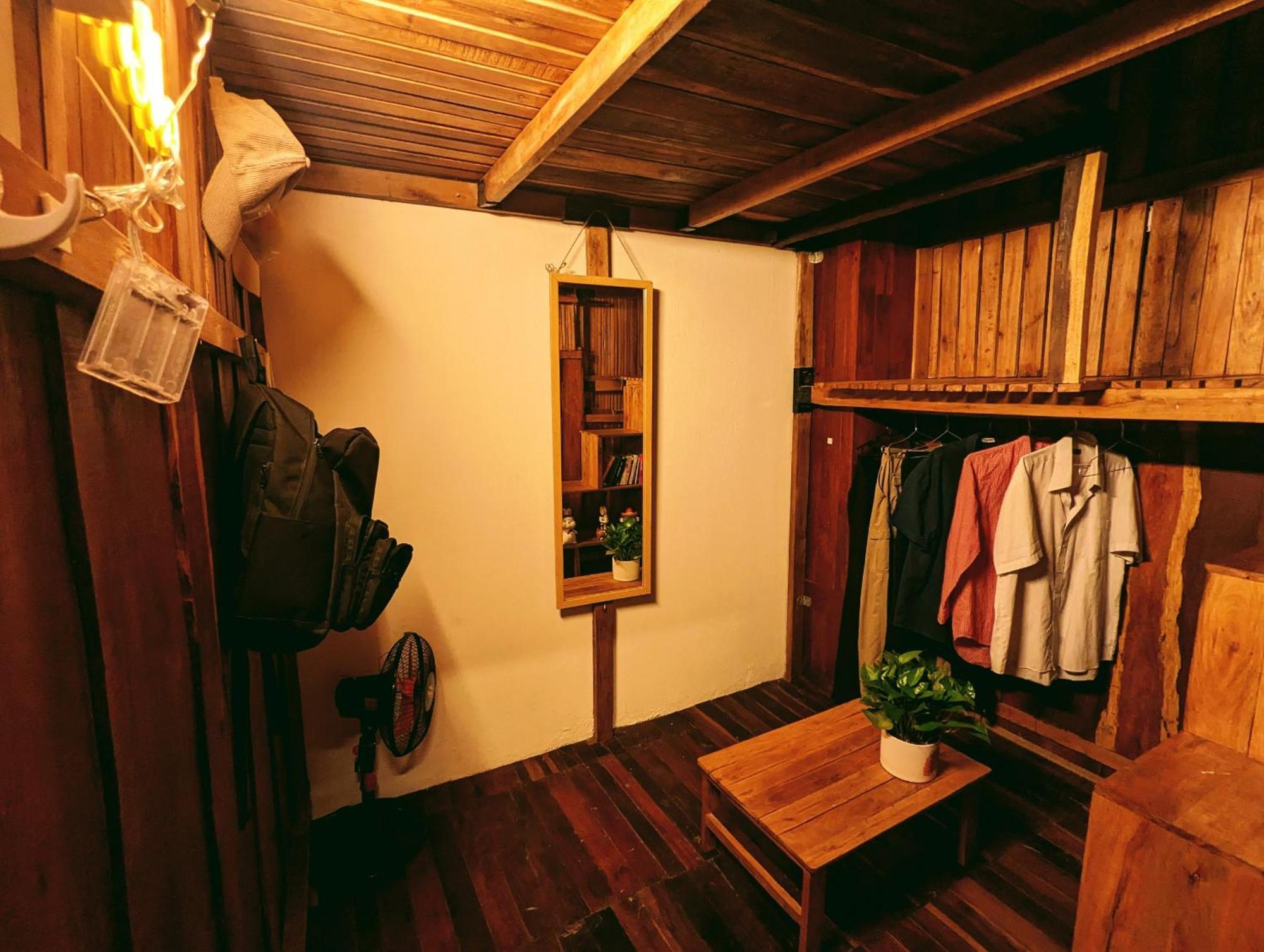 The Gk House Hostel, Ecolliving, Central City, Natural Wooden, Chill View Rooftop, Restaurant And Cocktail Bar TP. Hồ Chí Minh Ngoại thất bức ảnh
